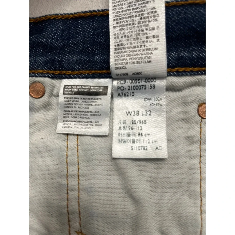 Levis 501 Original Fit Jeans Mens 38x32 Dark Blue Denim Button Fly Straight Leg